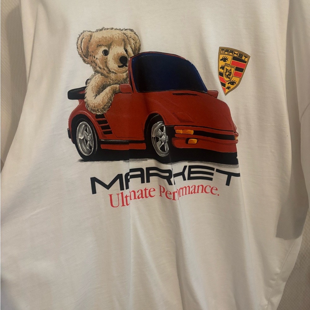 XXL Men’s Market Ultimate Performance Bear in Porsche T-Shirt